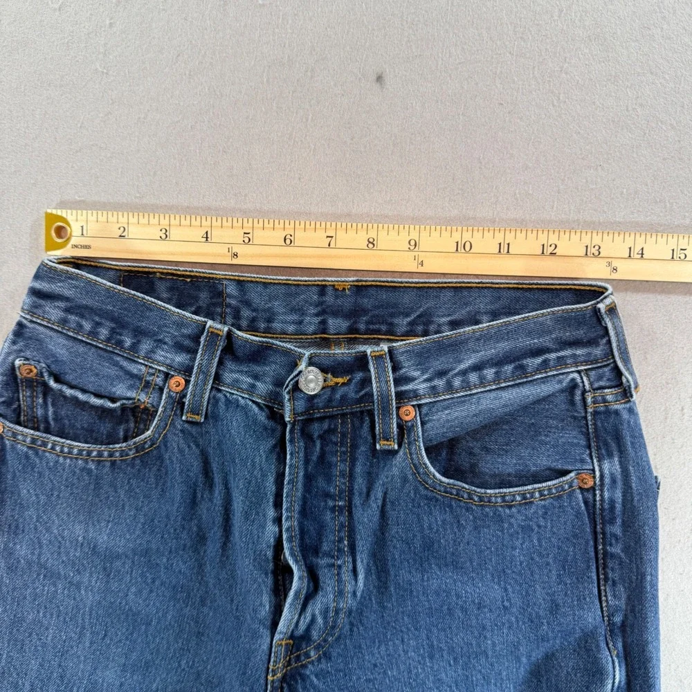 Levis 501 Original Fit Straight Leg Blue Jeans 15501-0186 Men 29x32